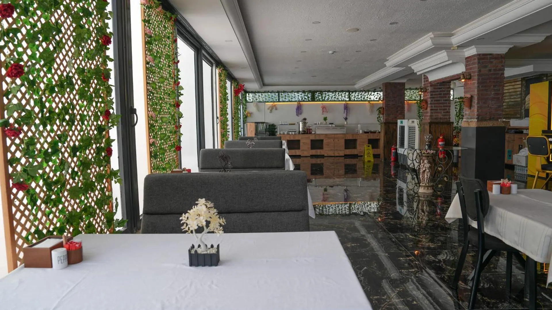 Bianco Beach Hotel Kusadasi